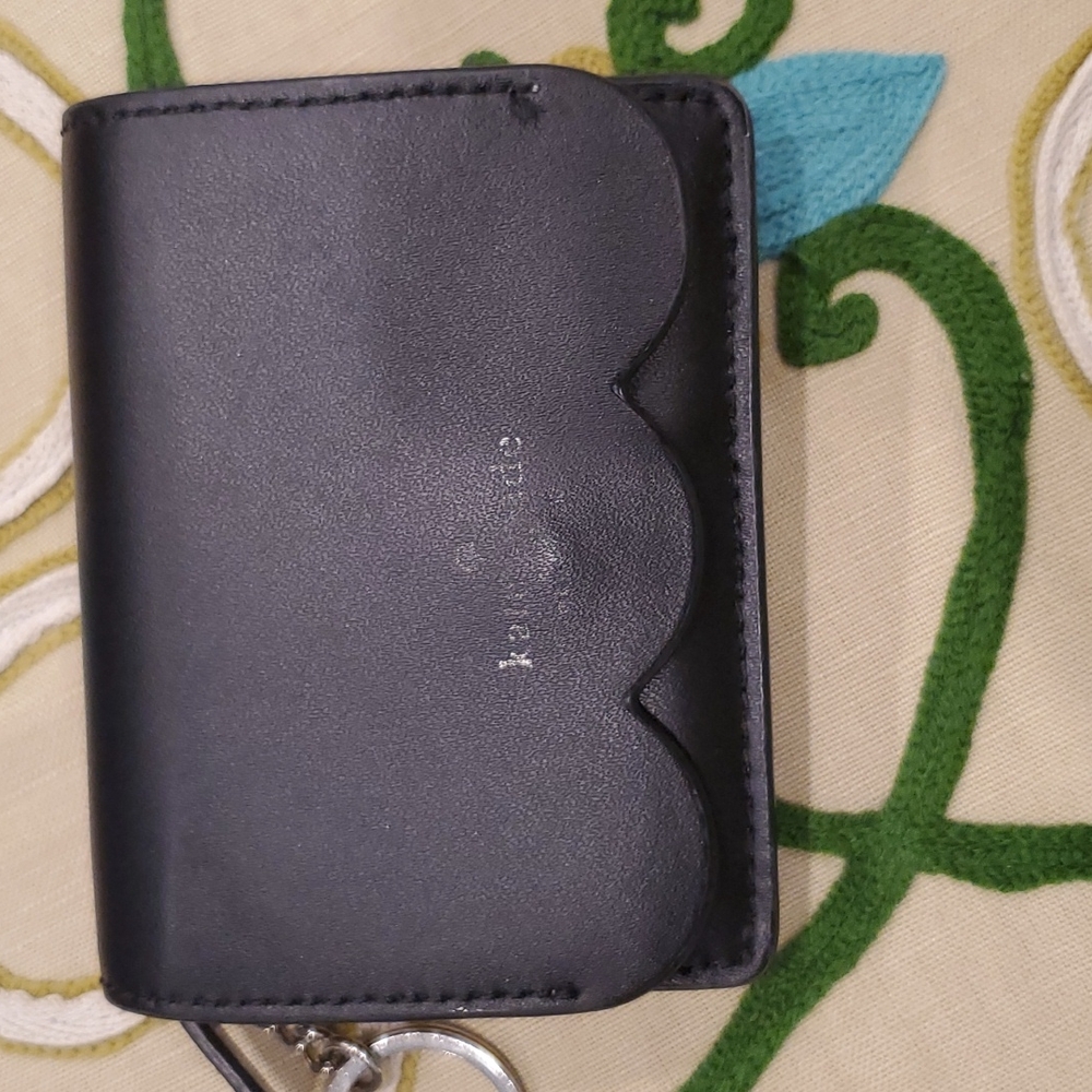 Well loved Kate Spade key chain wallet